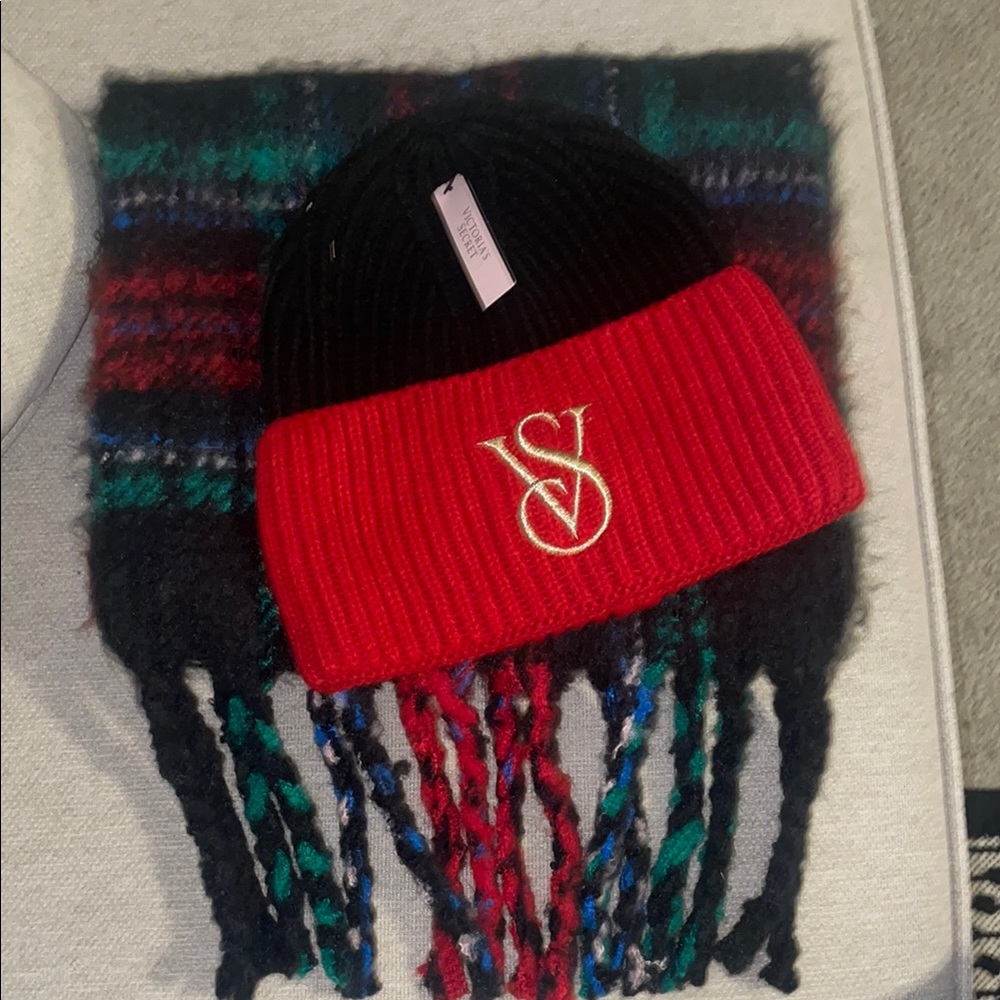 Victoria's Secret Black and Red Knit Beanie